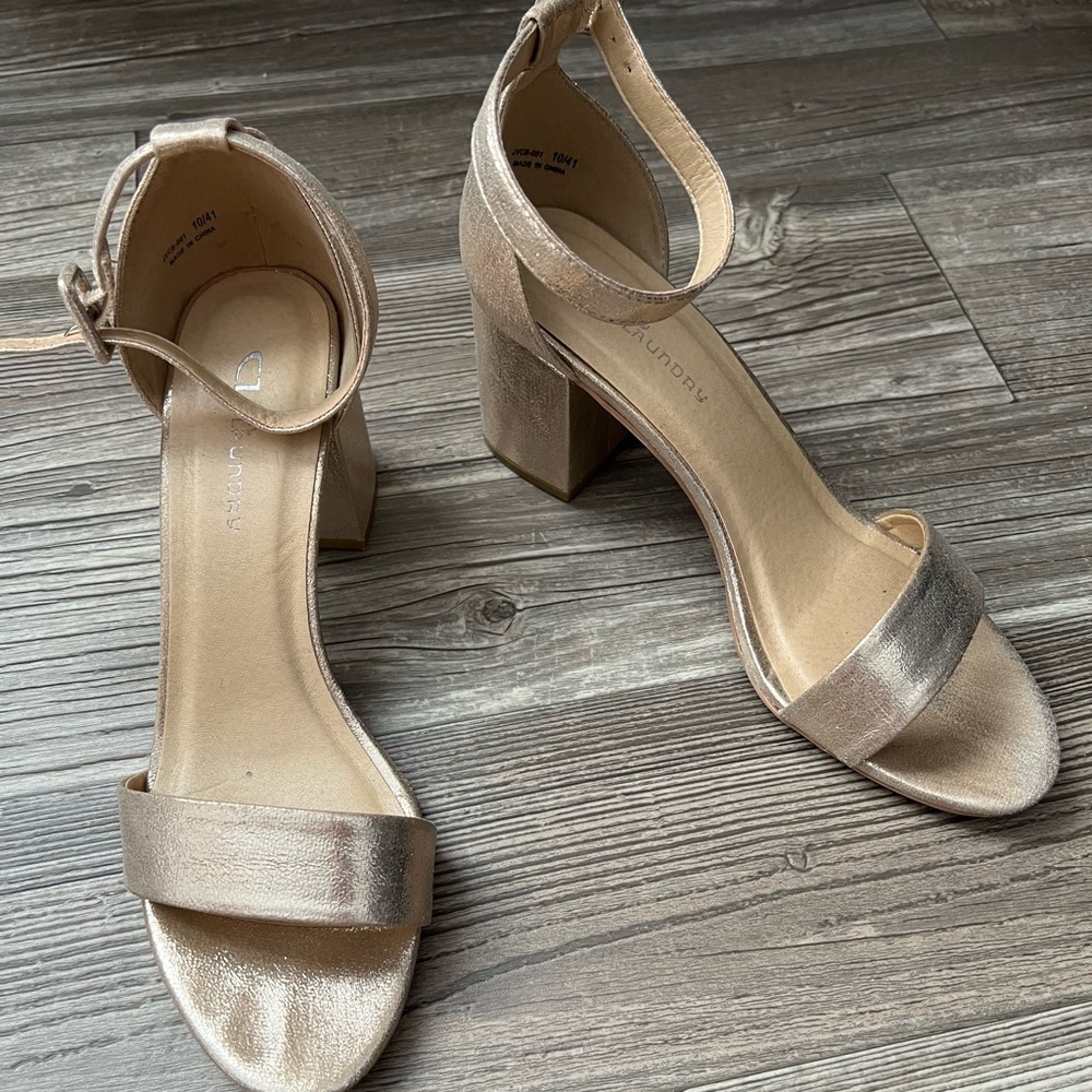 Gold Block Heels. Size 10